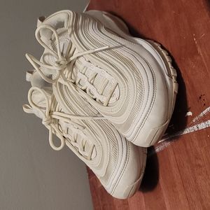 Nike AirMax 97 Platinum White Women's SZ 8